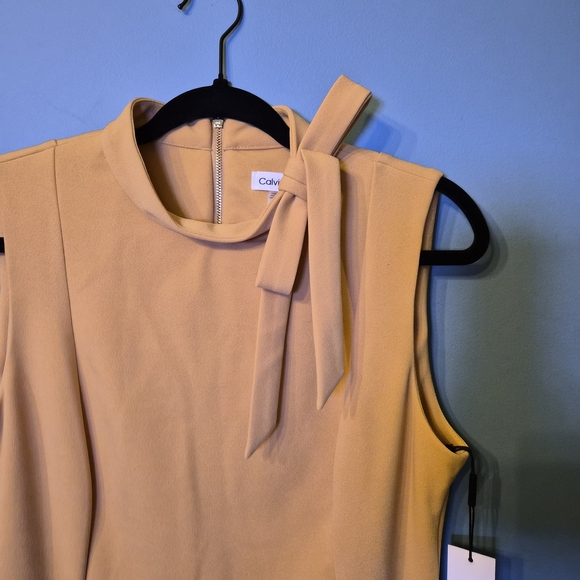 Calvin Klein Sleeveless Tie Neck - Picture 3 of 6